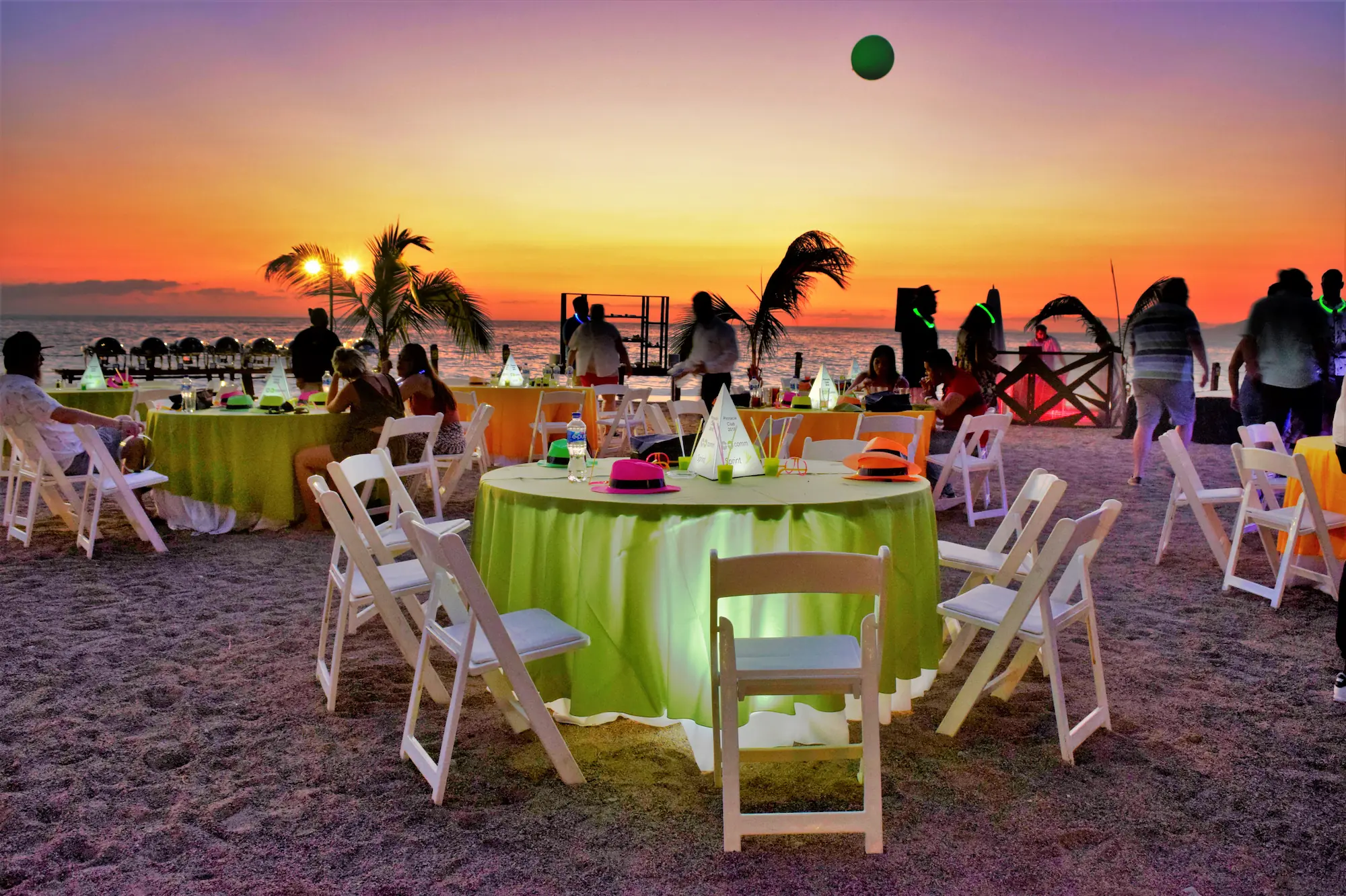 glow party bg